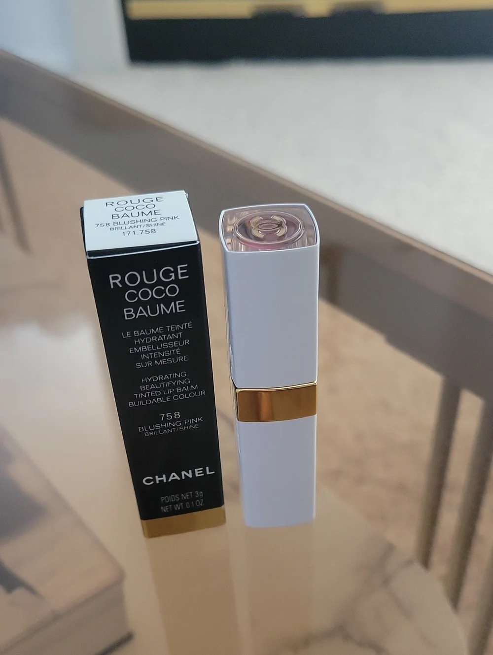 CHANEL Rouge Coco Lip Balm - Blushing Pink